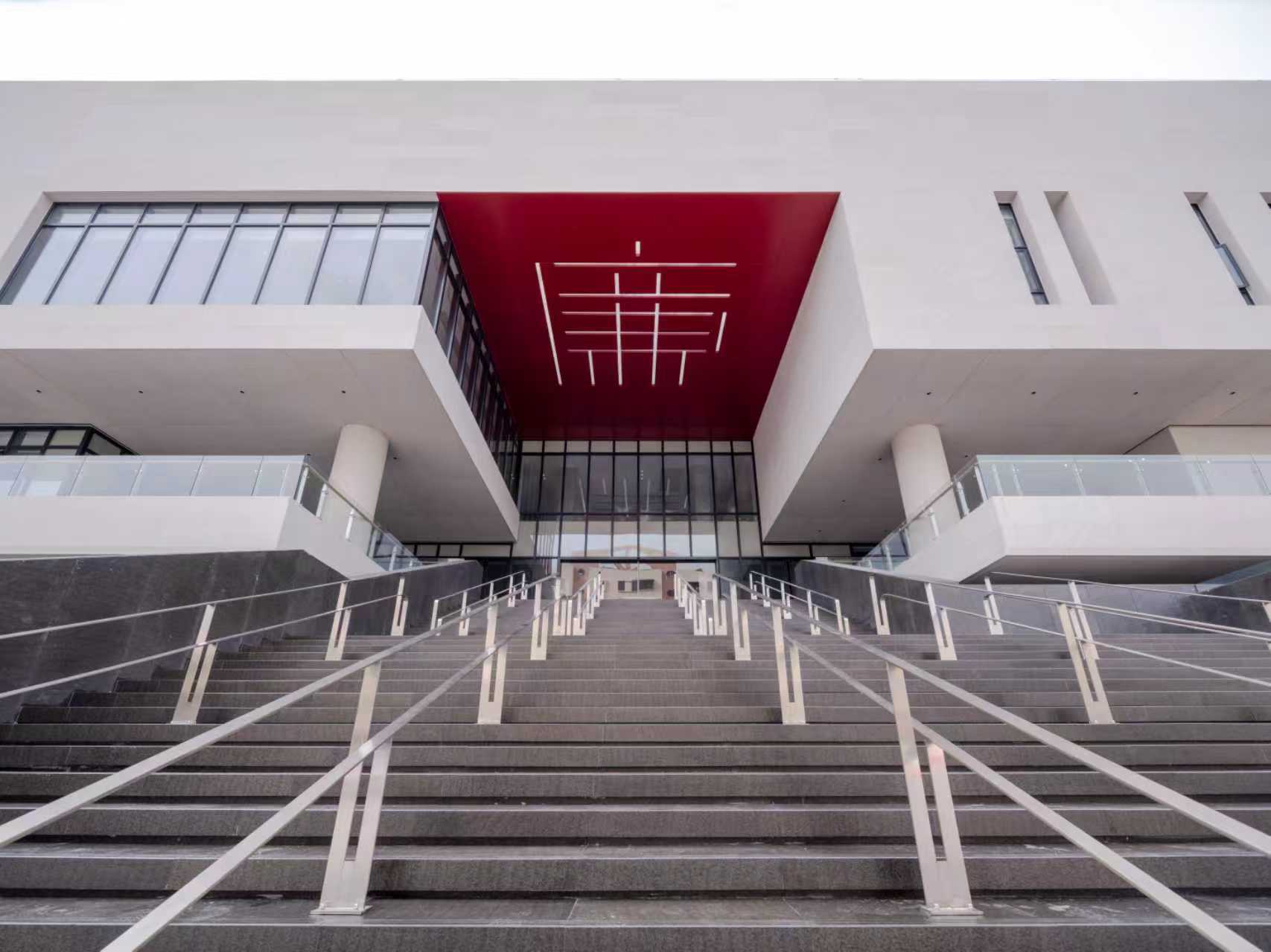 8304006f333f4090bbf378dfd8f99da9